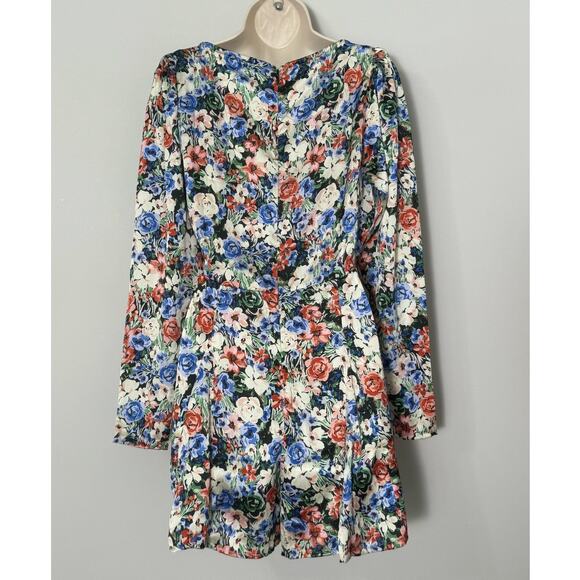 ASOS Design Cupped Satin Tea Romper in Floral Print Size 10 - Picture 6 of 15